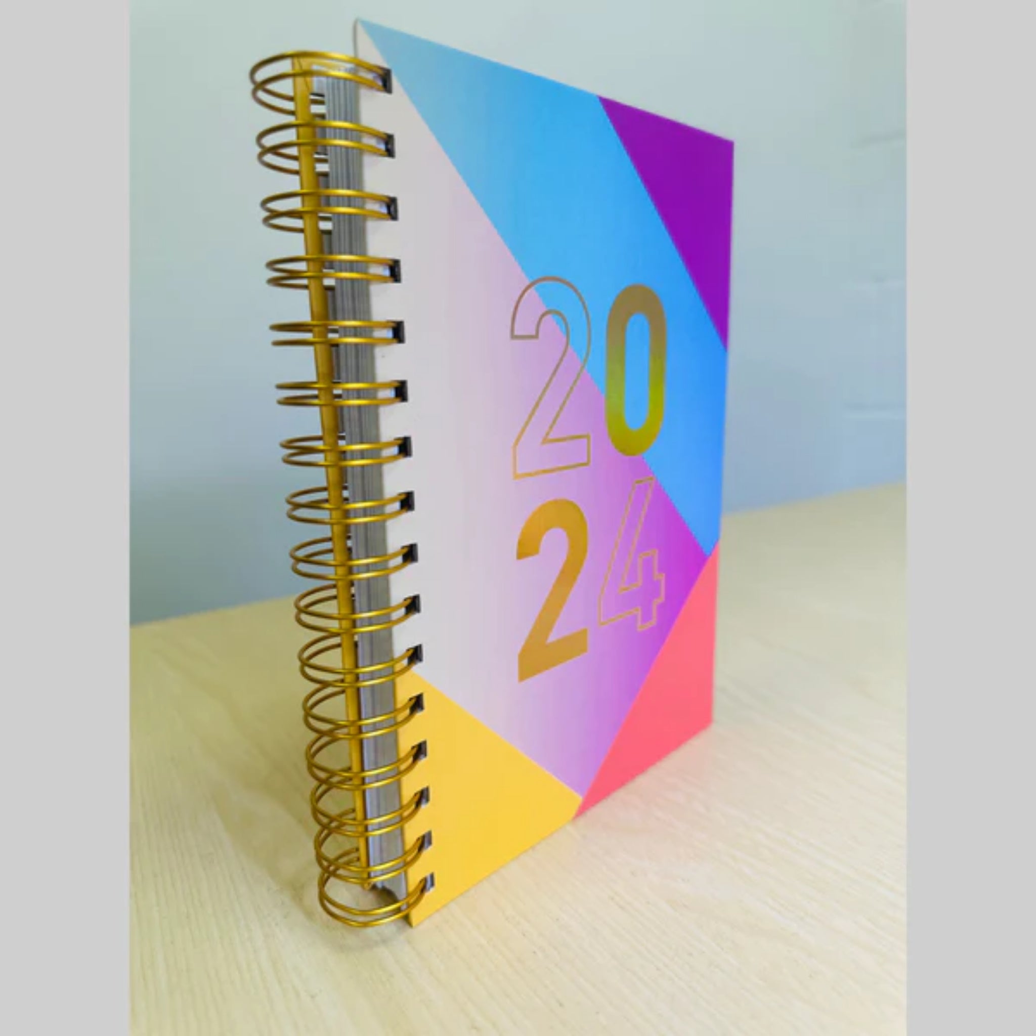 Beclen Harp 2024 A5 Day A Page/Day to View/DAP Daily Planner Executive Desk Diary With Metal Spiral Bonding/Wiro