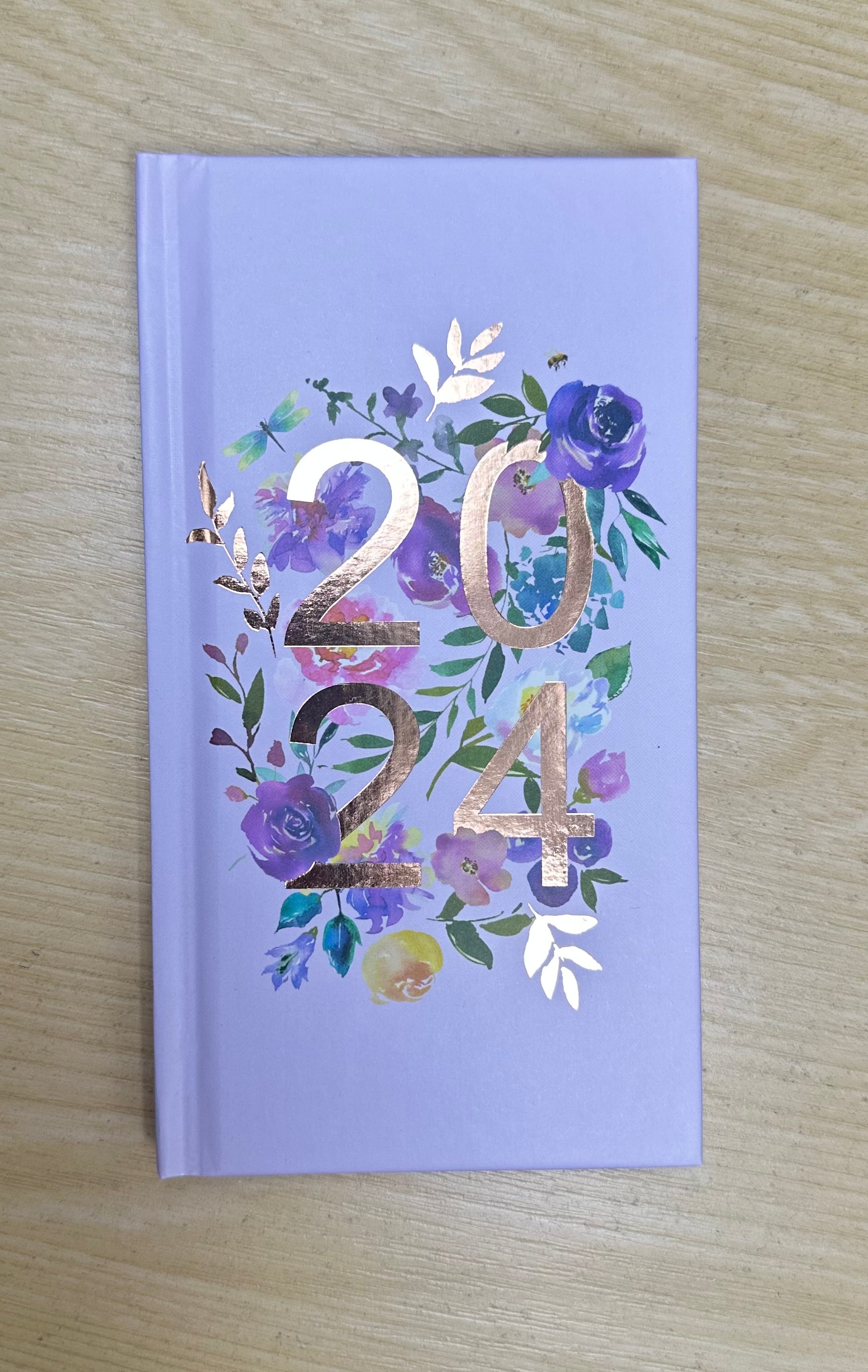 Beclen Harp 2024 Week To View/WTV Vintage Floral Design Planner A5 Diary With Foil Effect and Hard Cover